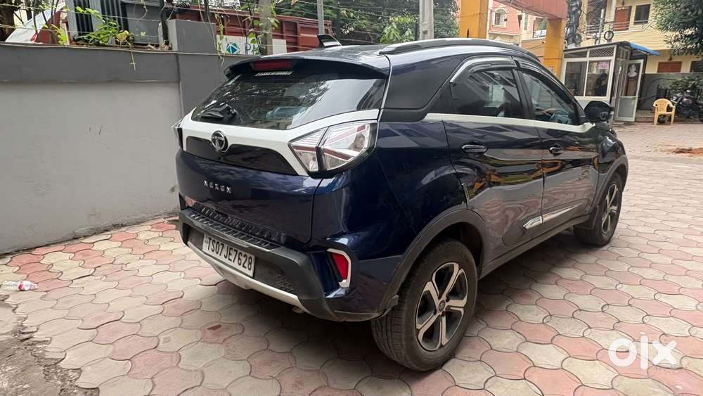 Tata Nexon 1.2 Revotron Xz Plus Premium, 2022, Petrol