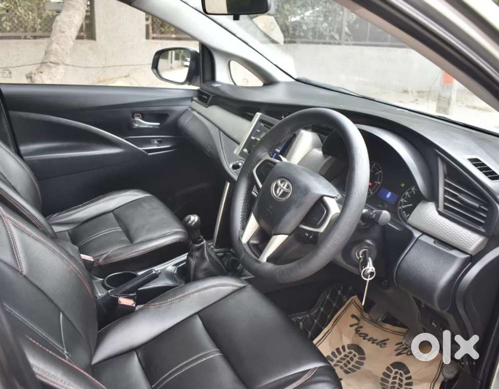 Toyota Innova Crysta 2.4 G Mt 7 Str, 2017, Diesel
