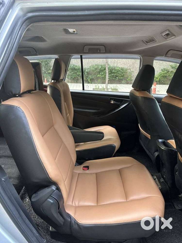 Toyota Innova Crysta 2.4 G Mt 7 Str, 2020, Diesel