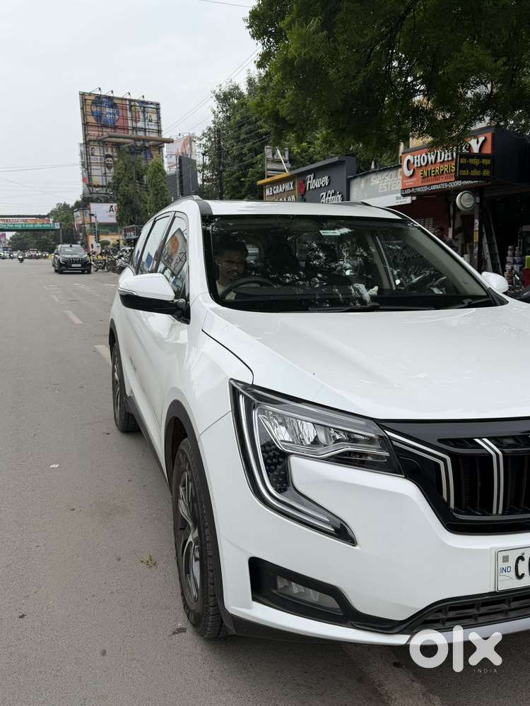 Mahindra Xuv700 2.2 Ax 5 Diesel At Str, 2023, Diesel