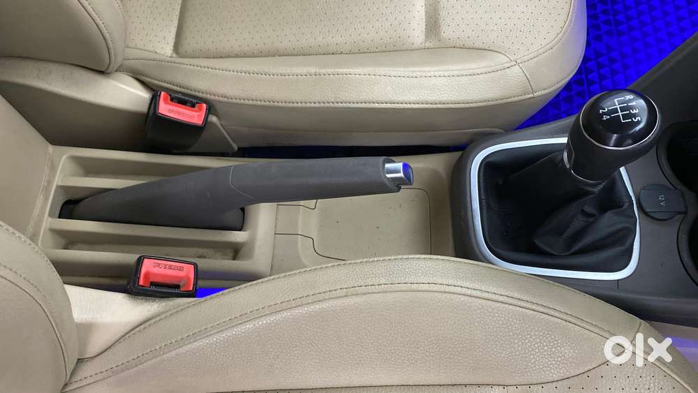 Volkswagen Vento 2013-2015 1.6 Highline, 2016, Petrol