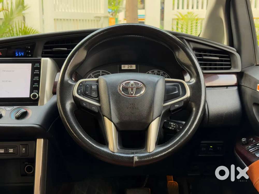 Toyota Innova Crysta [2020-ongoing] 2.7 Gx At 7 Str, 2021, Petrol