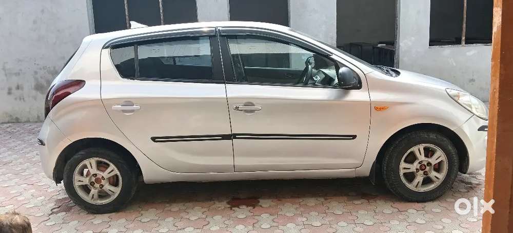 Hyundai I20 2010 Car