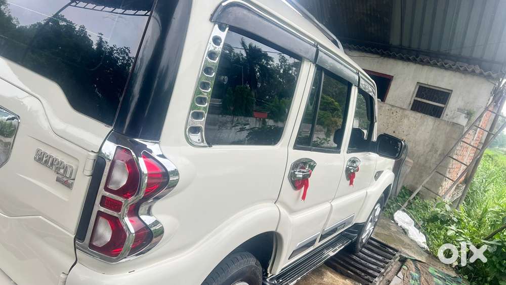 Mahindra Scorpio Diesel 2015