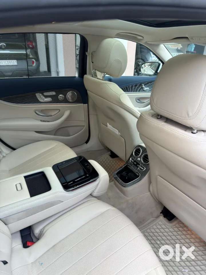 Mercedes-benz E-class E 220d Exclusive, 2023, Diesel