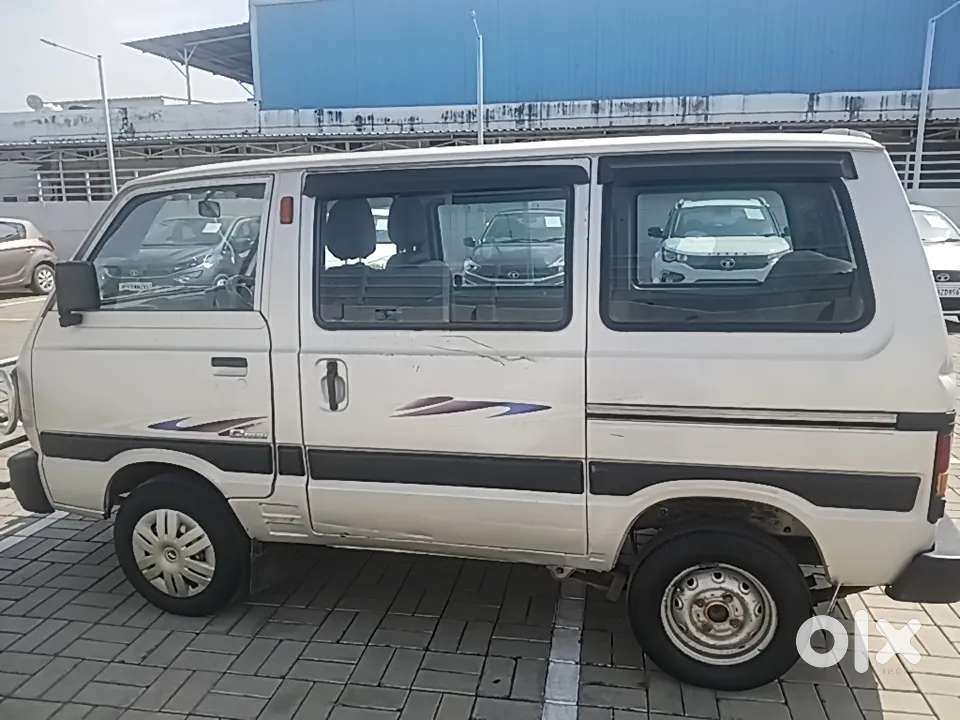 Maruti Suzuki Omni 8 Seater Bsiv, 2017, Petrol
