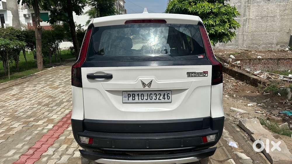 Mahindra Scorpio-n Petrol 2024