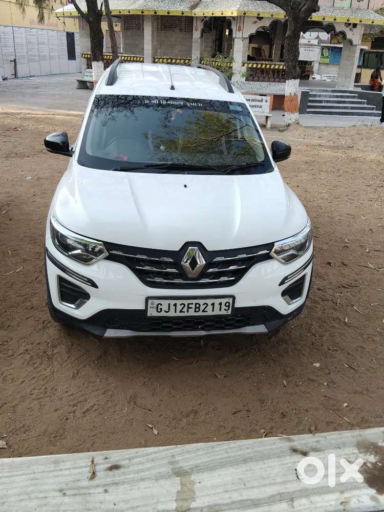 Renault Triber Rxz 2022 Petrol 39000 Km Driven