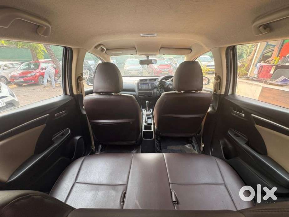 Honda Jazz V Cvt, 2017, Petrol