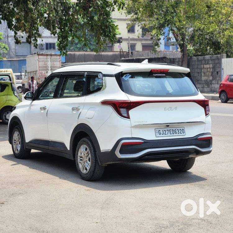 Kia Carens 1.5 Prestige 7 Str, 2023, Petrol