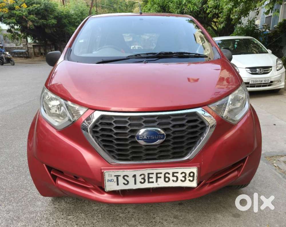 Datsun Redigo T Option, 2016, Petrol