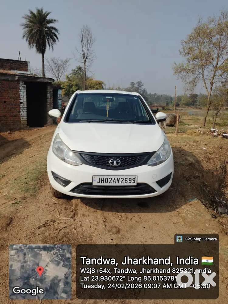 गाडी पेंट किया हुआ है