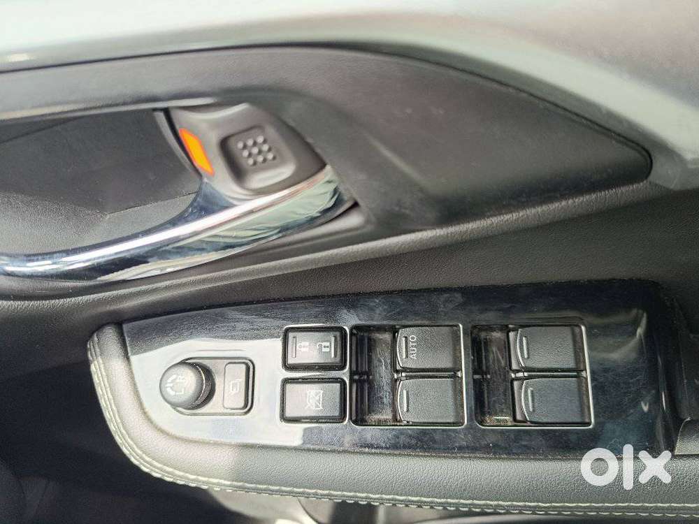 Toyota Urban Cruiser Hyryder 1.5 V Neo Drive, 2025, Petrol
