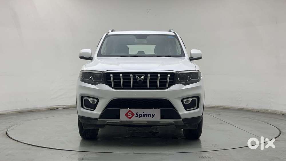 Mahindra Scorpio N Z8 L Petrol Mt 7 Str, 2023, Petrol