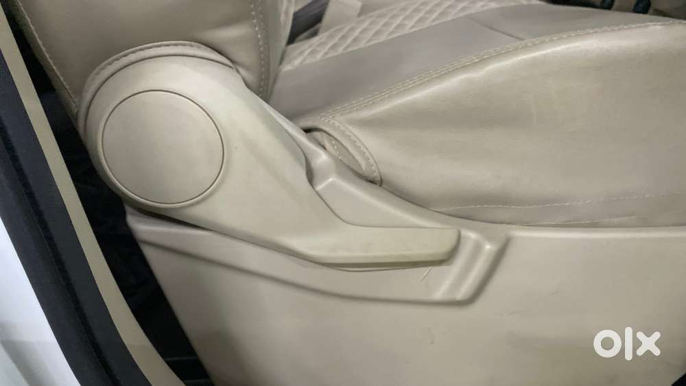 Maruti Suzuki Ertiga 2022-2023  Vxi, 2023, Petrol