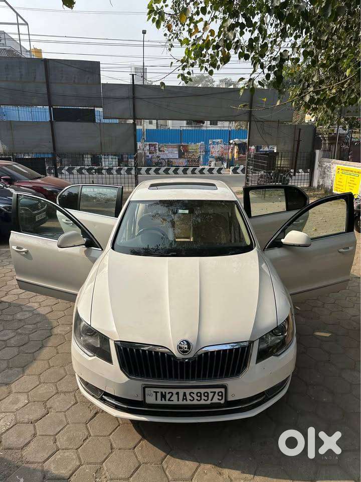 Well Maintained And Enginee Smooth New Tyres 4
