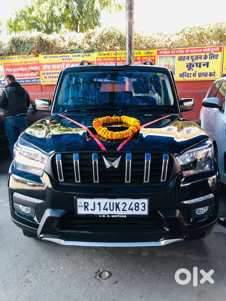 Brand New Condition Scorpio S11 Clasic Black Beauty