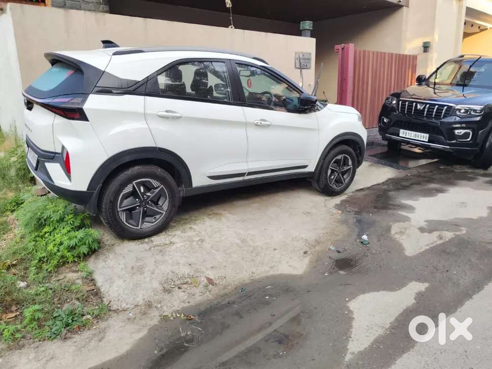Tata Nexon Fearless Plus 2025