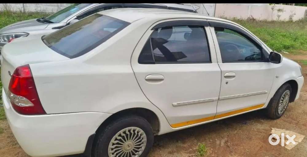 Toyota Etios 2018 Diesel 299000 Km Driven