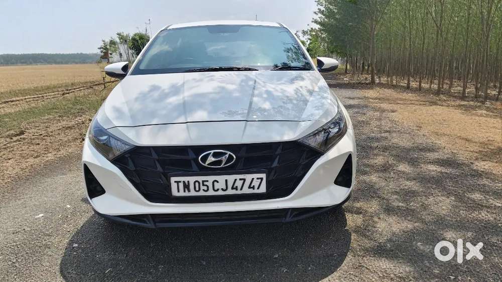 Hyundai I20 Asta 50k Driven,showroom Condition Sunroof