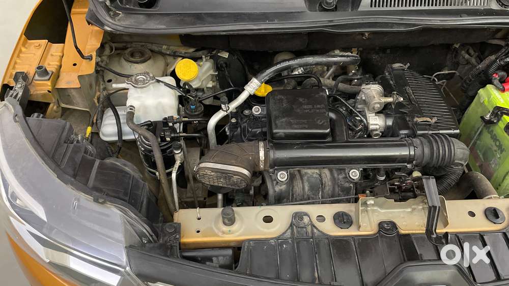 Renault Triber Rxz Easy-r Amt, 2022, Petrol