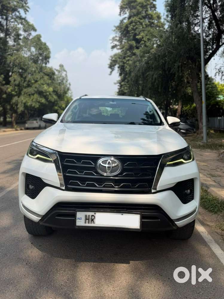 Toyota Fortuner [2021-ongoing] 2.8 2wd Diesel At, 2022, Diesel