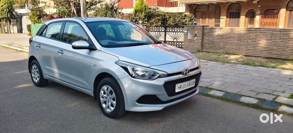 Hyundai I20 1.2 Magna Executive, 2015, Petrol
