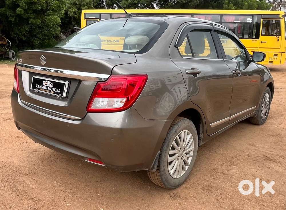 Maruti Suzuki Swift Dzire 1.3 Zxi, 2022, Petrol