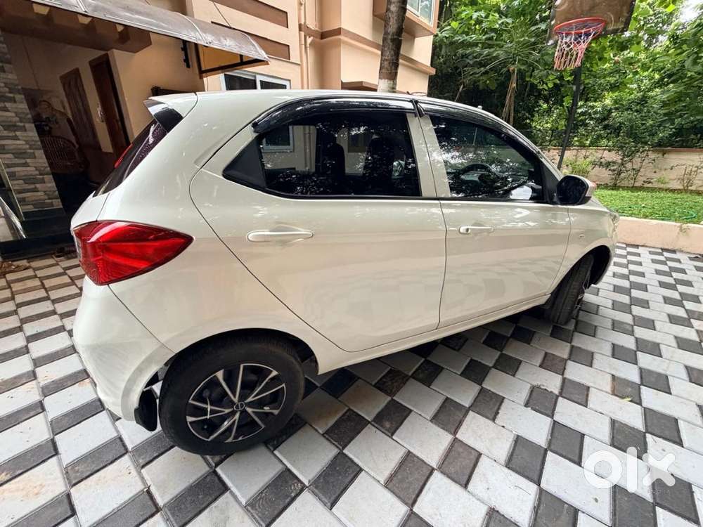 Tata Tiago Automatic
