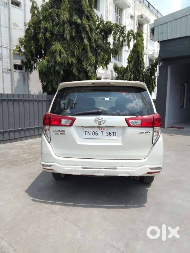 Toyota Innova Crysta [2020-ongoing] 2.7 Zx At 7 Str, 2017, Petrol