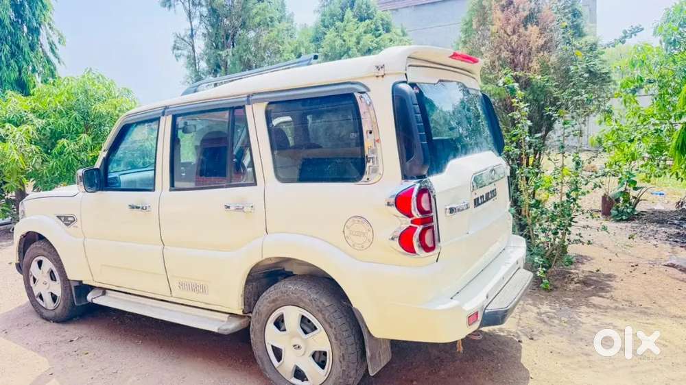 Mahindra Scorpio 2022 Diesel Manual