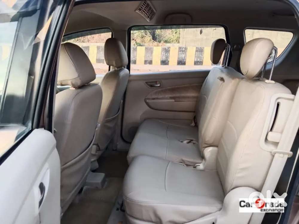 Maruti Suzuki Ertiga Zxi Cng 2013
