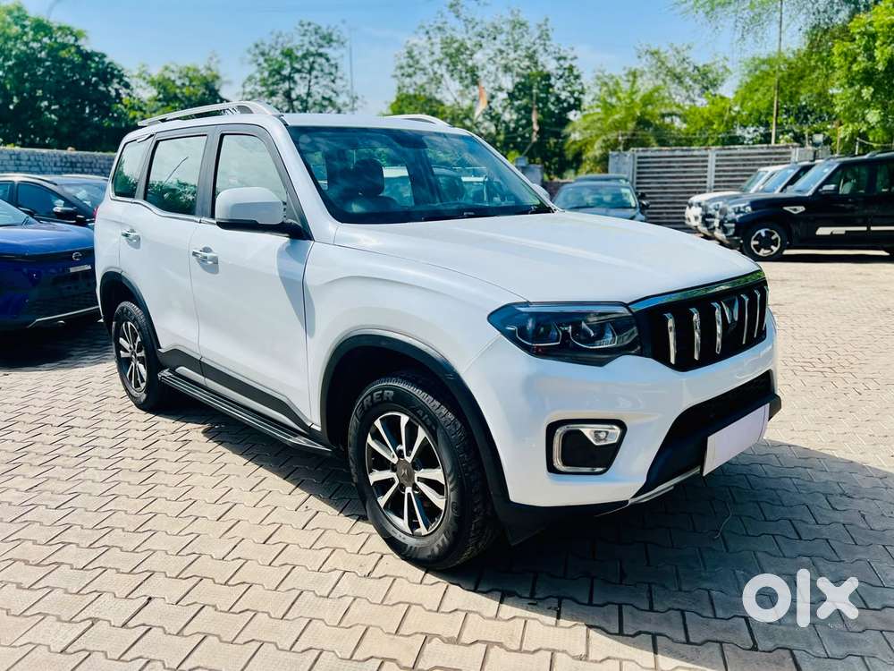 Mahindra Scorpio N Z8 L Petrol Mt 7 Str, 2023, Petrol