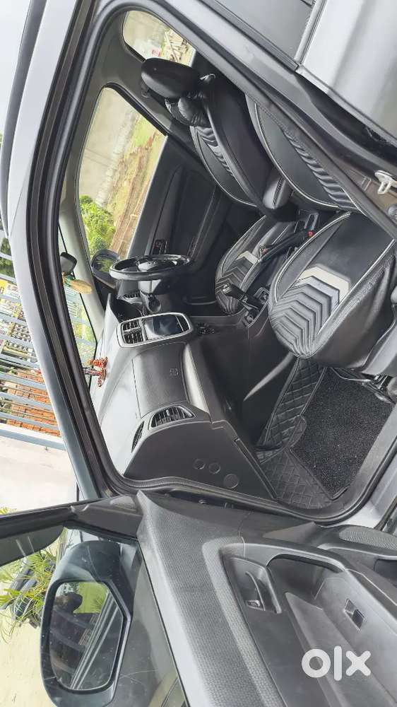 Maruti Suzuki Brezza Vdi 2020