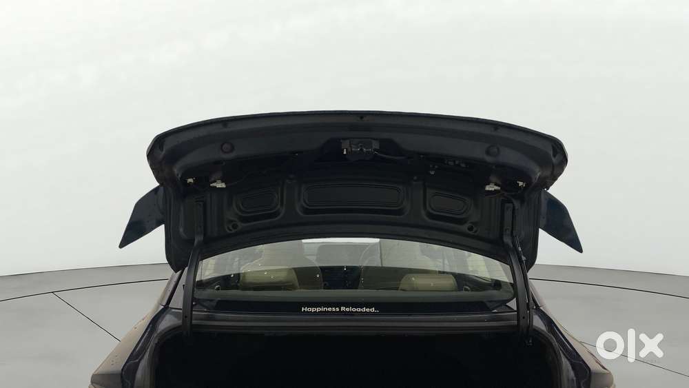 Hyundai Aura Sx Plus Automatic, 2022, Petrol