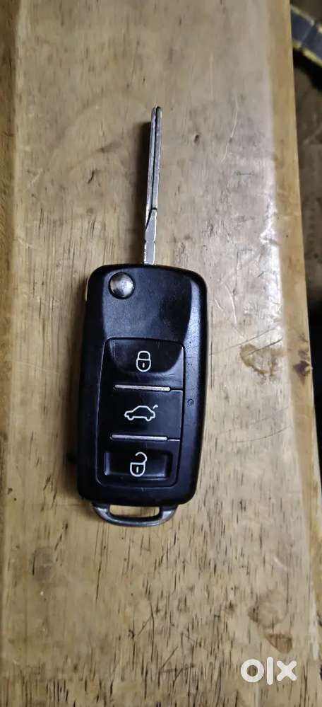 Skoda Laura 1.9 Ambiente 2008