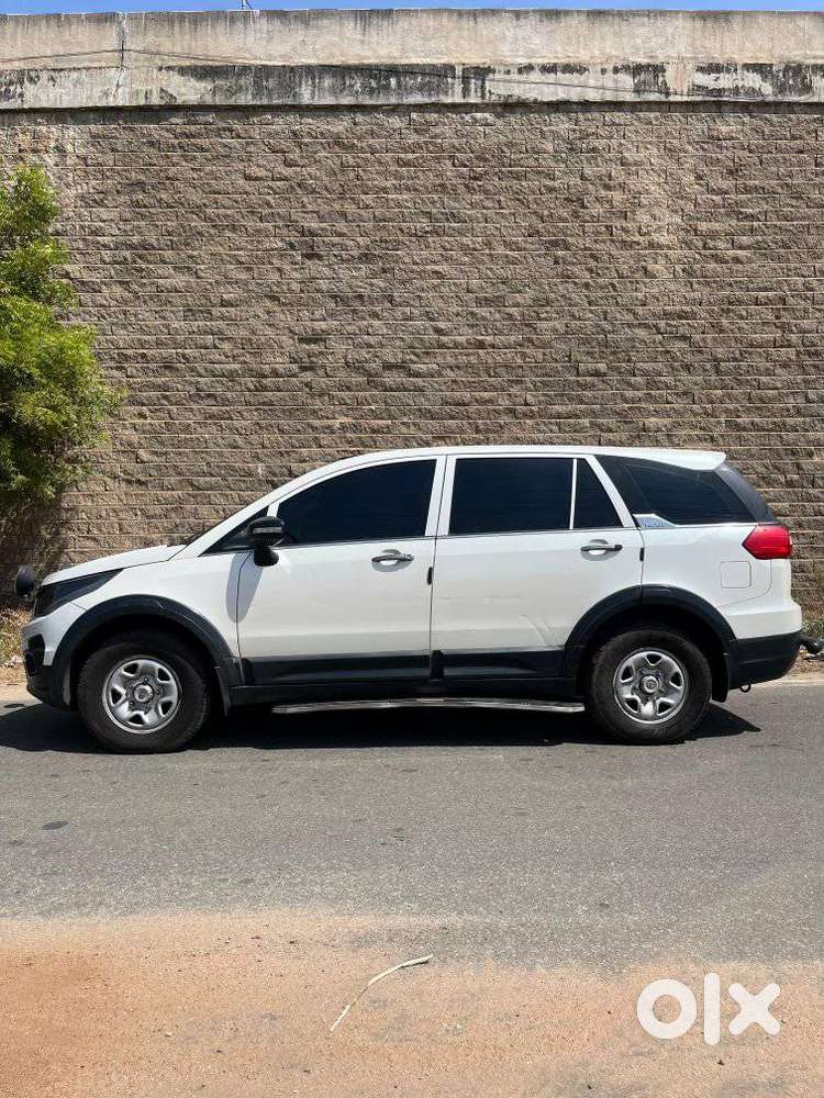Tata Hexa 2.2 Xe 4x2 7 Str, 2018, Diesel