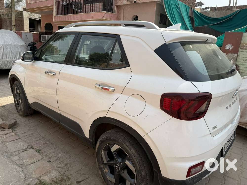 Hyundai Venue Diesel 2019