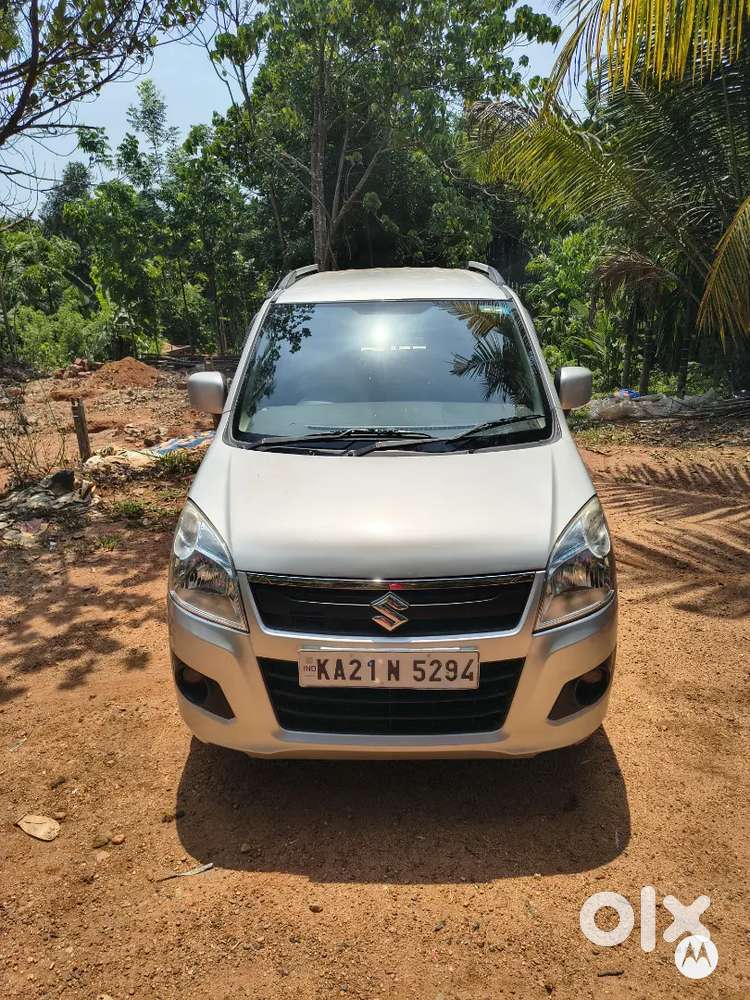 Maruti Suzuki Wagon R 2013 Petrol Well Maintained