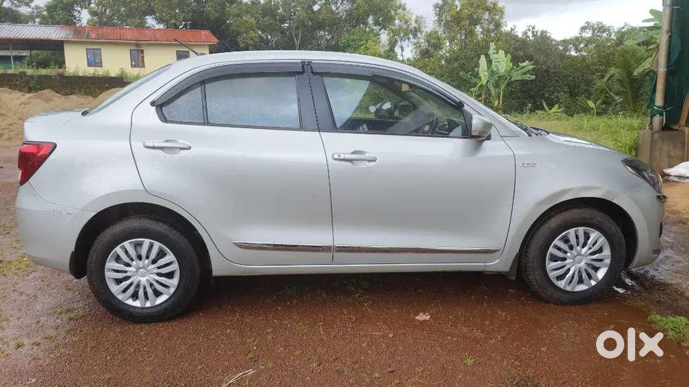 Maruti Suzuki Dzire 2018 Diesel 72600 Km Driven