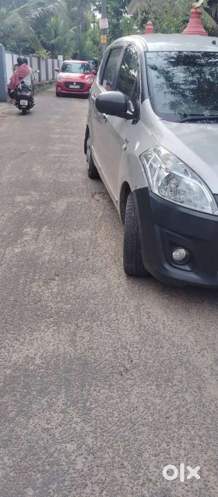 Maruti Suzuki Ertiga Vdi 2013