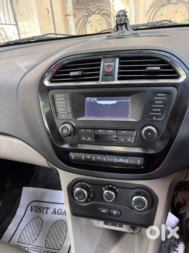 Tata Tiago Petrol 2018