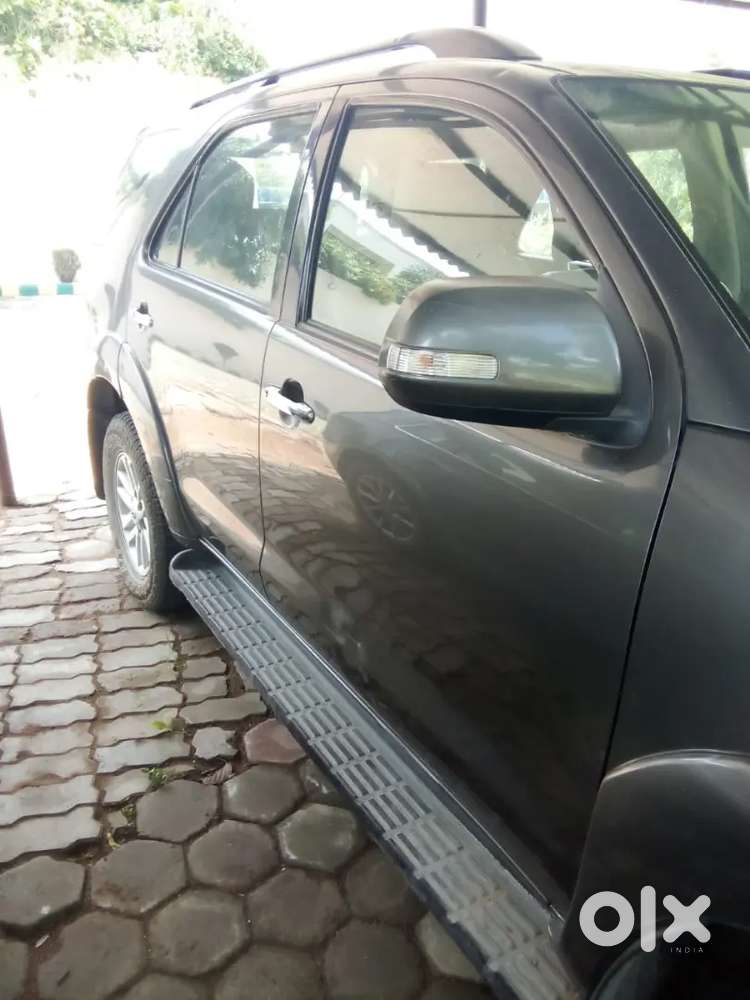 Toyota Fortuner Automatic
