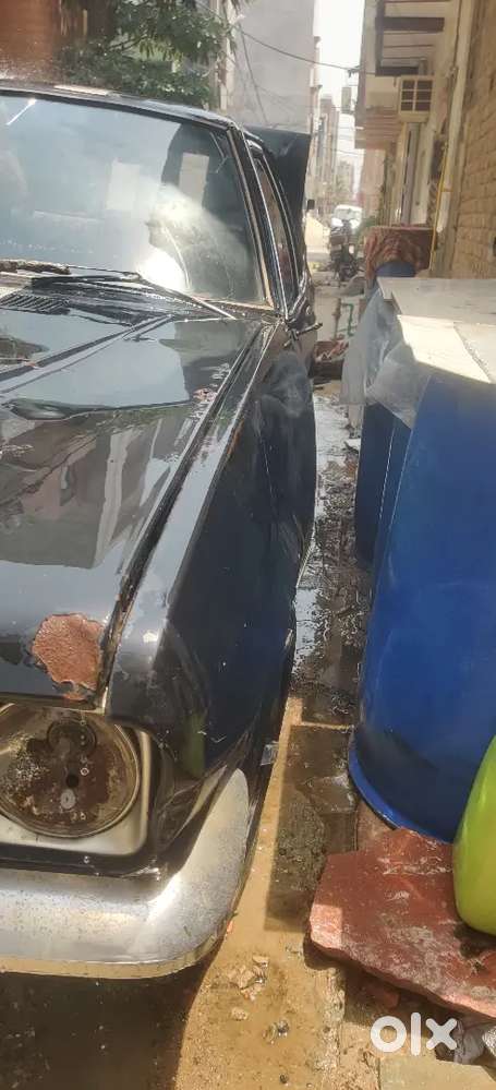 Hindustan Motors Contessa