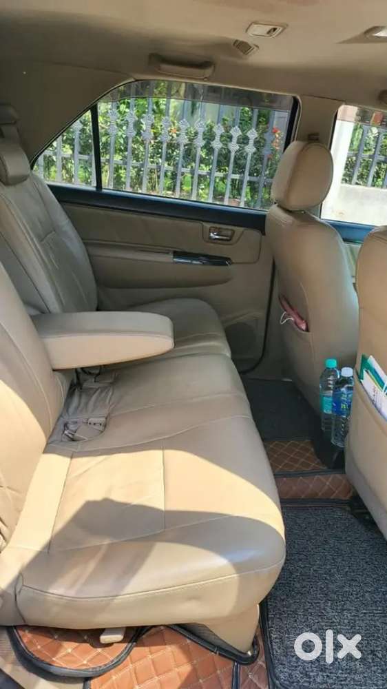 Toyota Fortuner 2015 Diesel 170000 Km Driven