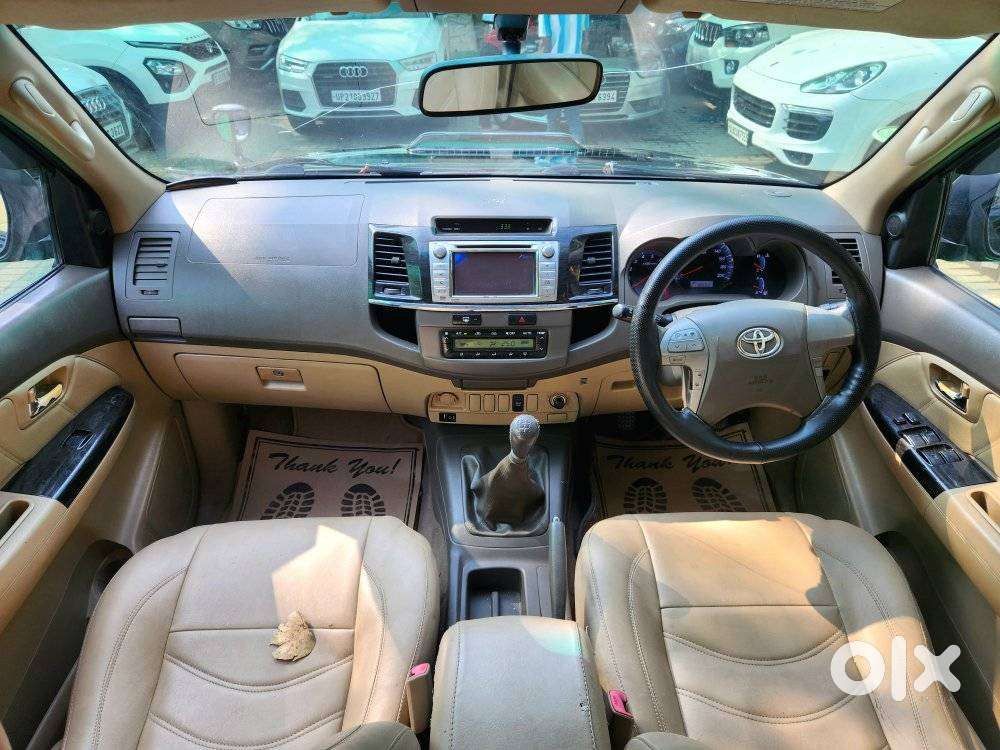 Toyota Fortuner 2011-2016 4x2 Manual, 2013, Diesel