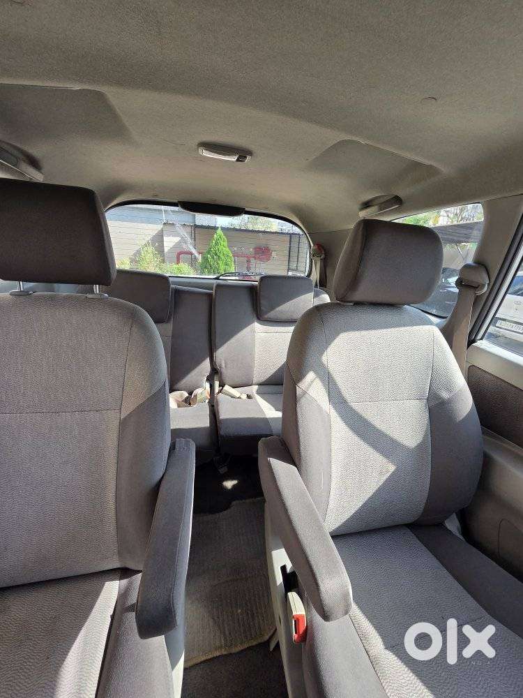 Toyota Innova 2.5 V 7 Str, 2012, Diesel