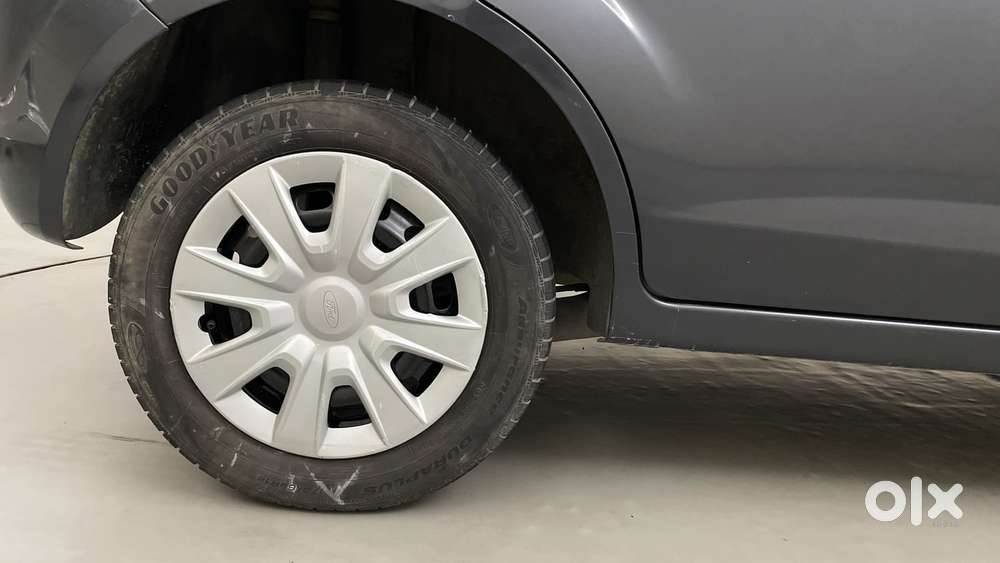 Ford Figo 2010-2012 Petrol Zxi, 2013, Petrol