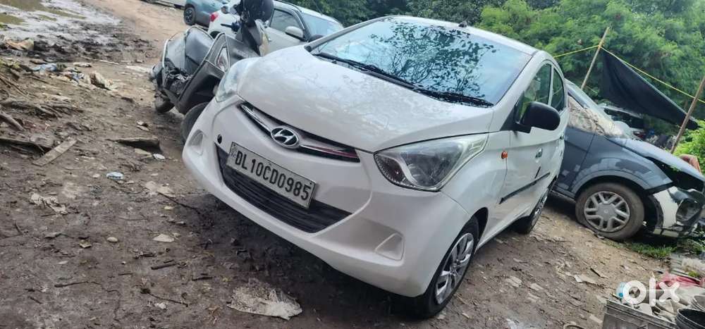 Hyundai Eon 0.8 Era 2011 मैन्युअल