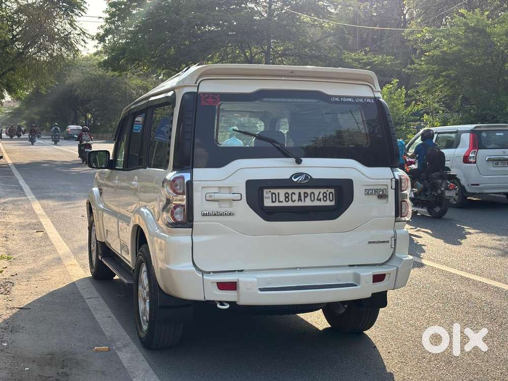 Mahindra Scorpio S10, 2016, Diesel